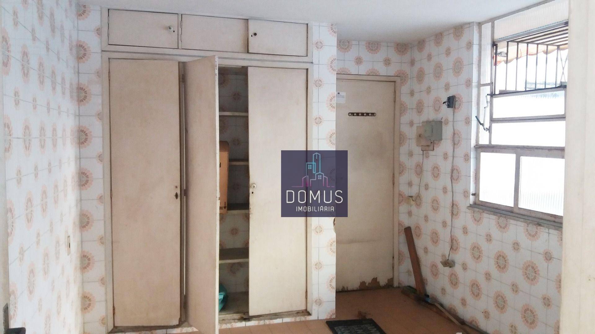 Casa à venda e aluguel com 3 quartos, 245m² - Foto 27