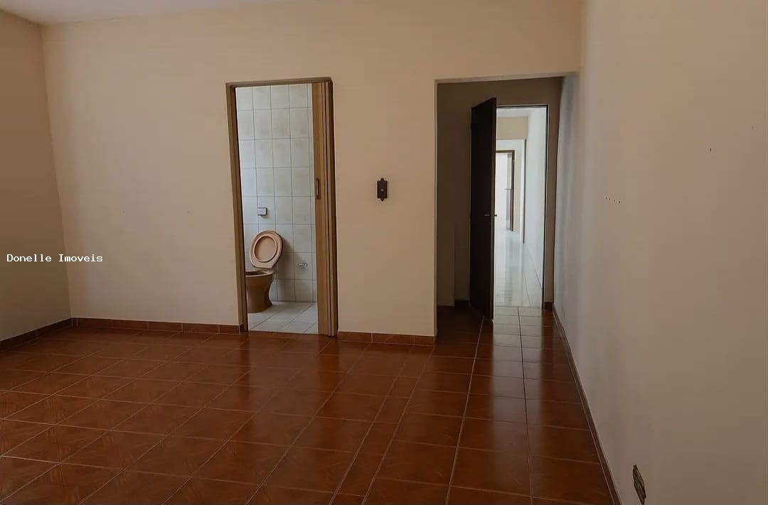 Casa à venda com 3 quartos, 105m² - Foto 5