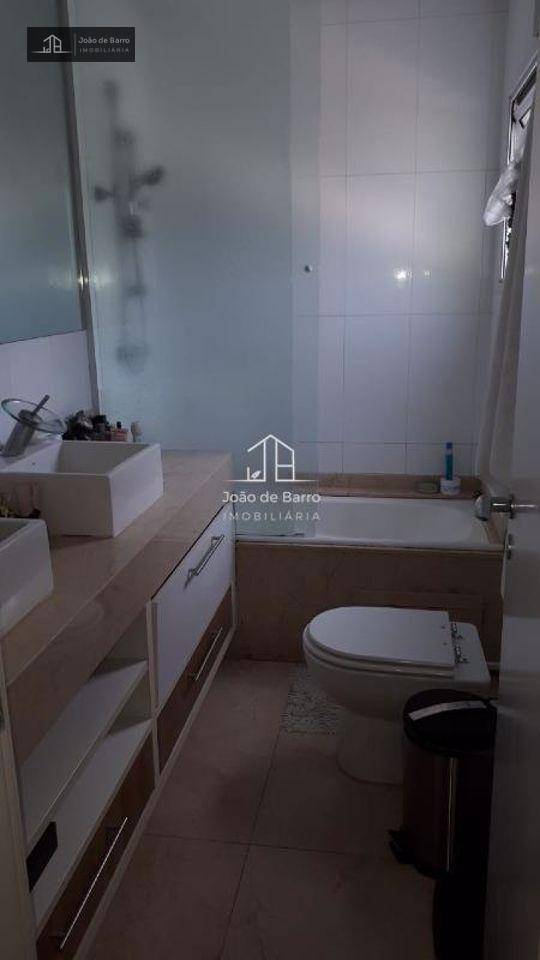 Sobrado à venda com 5 quartos, 300m² - Foto 15