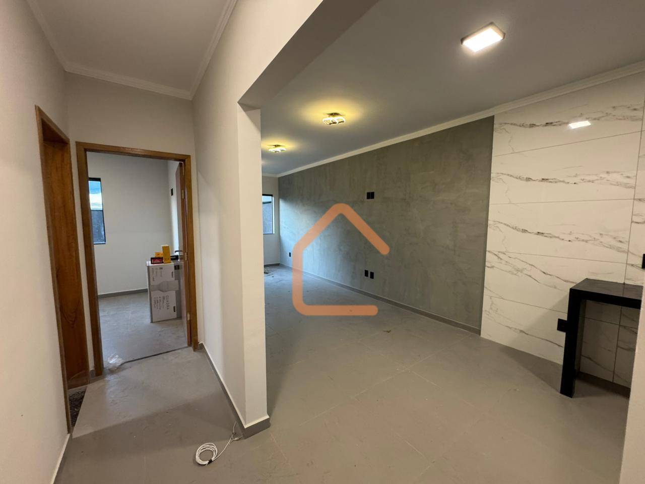 Casa à venda com 3 quartos, 92m² - Foto 5