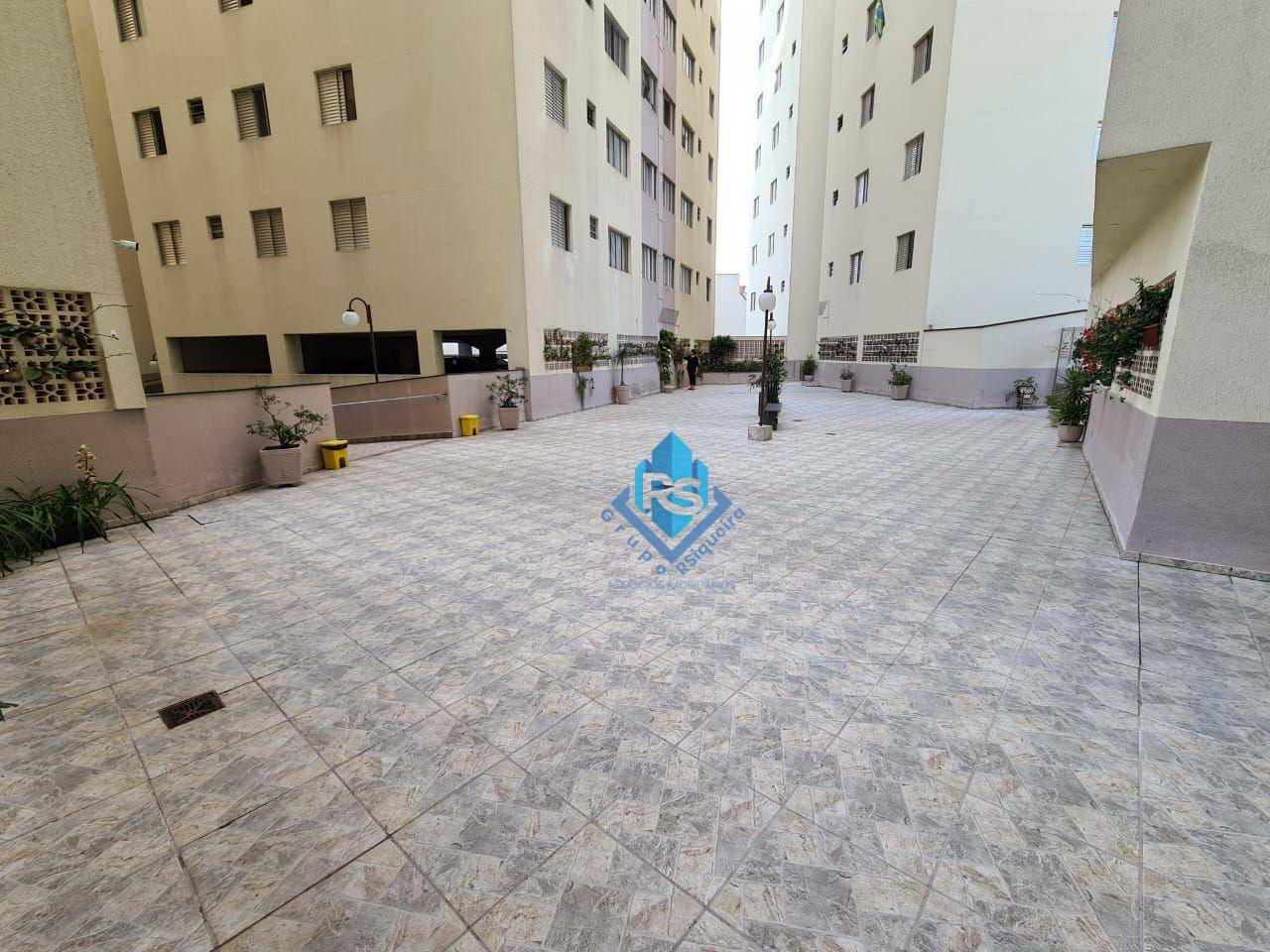 Apartamento para alugar com 2 quartos, 87m² - Foto 13