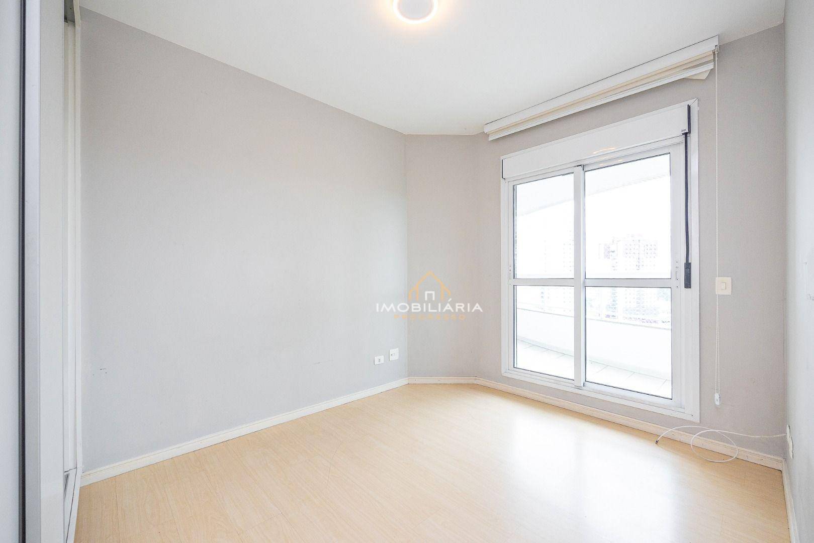 Apartamento à venda com 4 quartos, 215m² - Foto 39