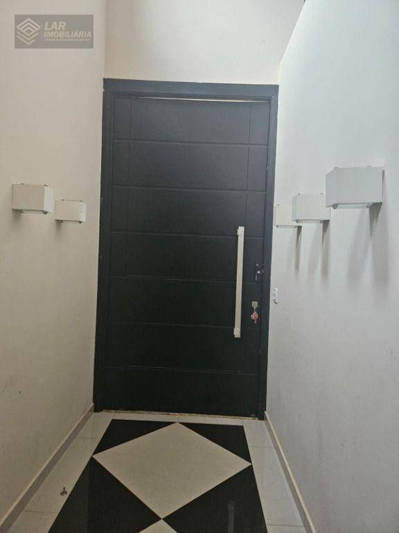 Casa de Condomínio para alugar com 4 quartos, 500m² - Foto 45