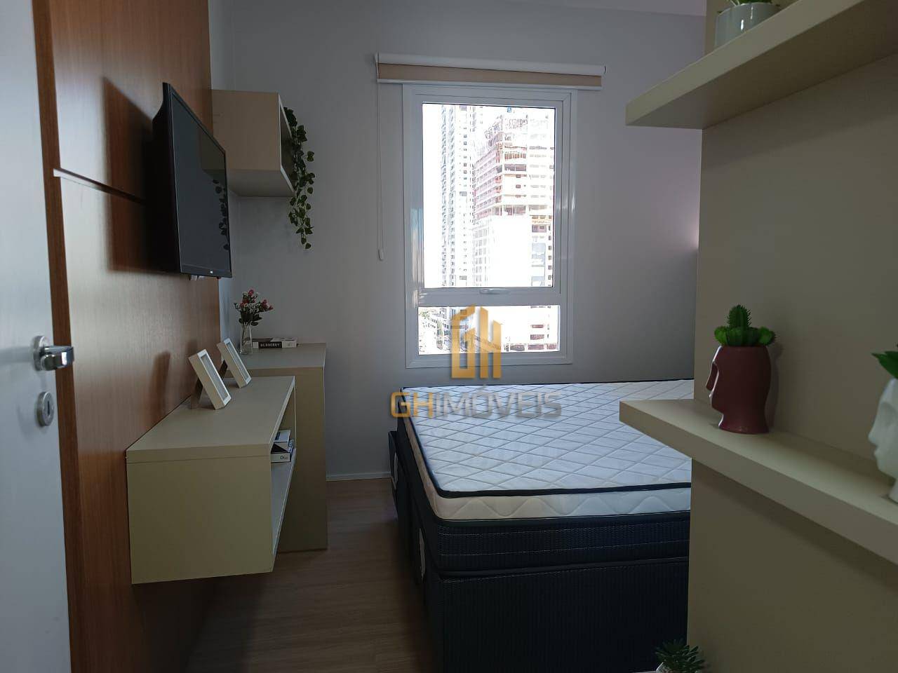 Apartamento à venda com 1 quarto, 34m² - Foto 21