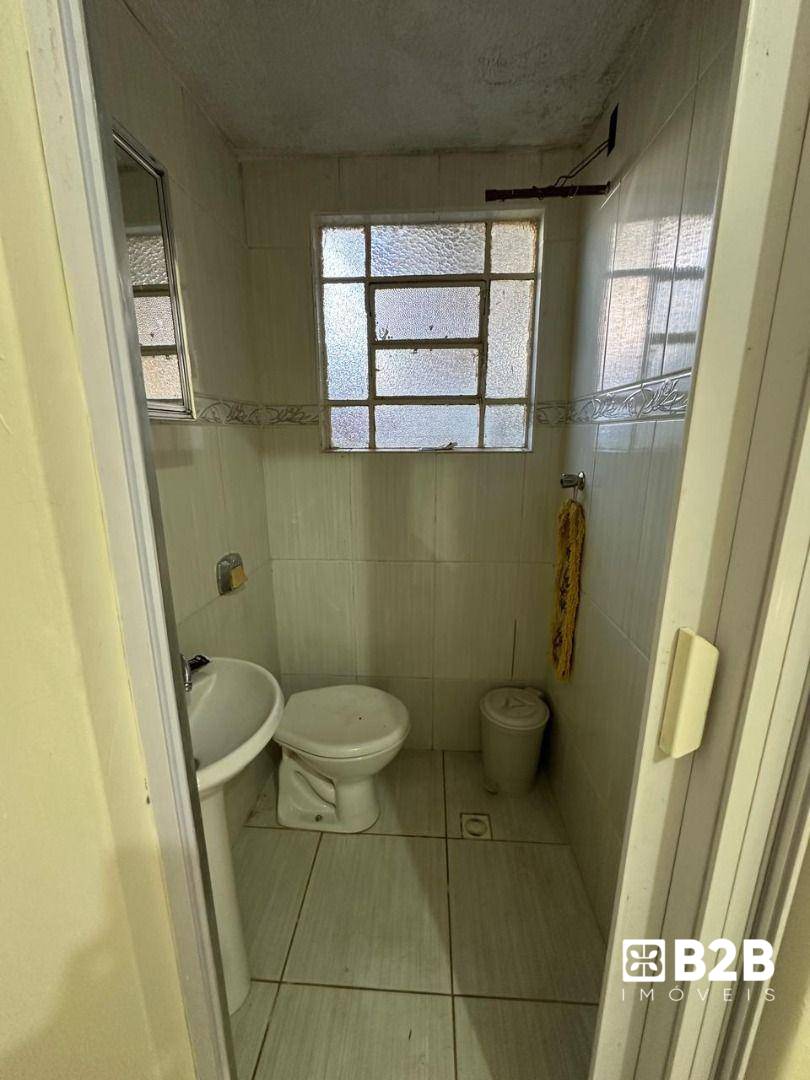 Casa à venda com 4 quartos, 260m² - Foto 17