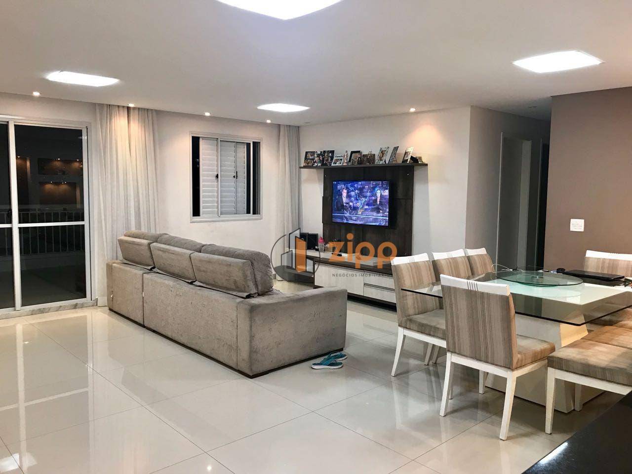 Apartamento à venda com 3 quartos, 118m² - Foto 1