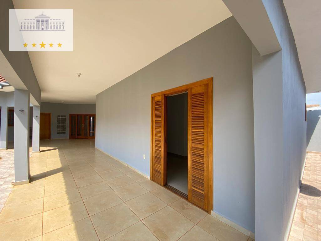 Casa à venda com 4 quartos, 408m² - Foto 5