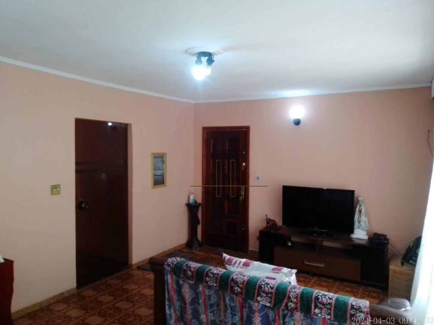 Casa à venda com 3 quartos, 225M2 - Foto 1