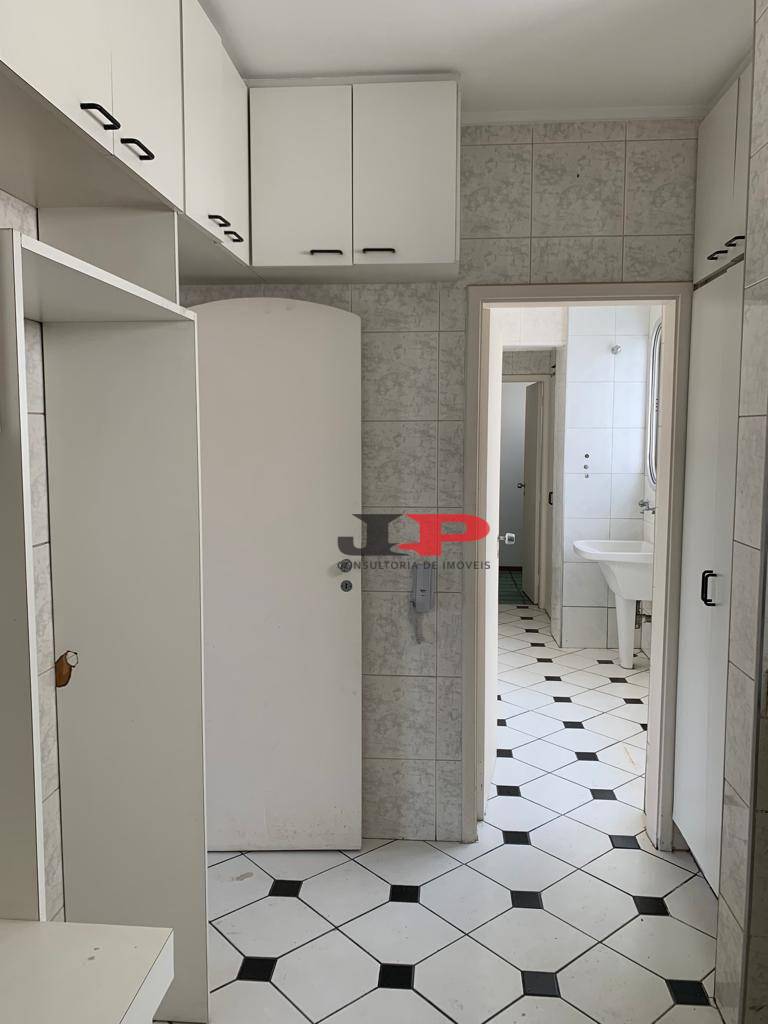 Apartamento para alugar com 3 quartos, 123m² - Foto 49