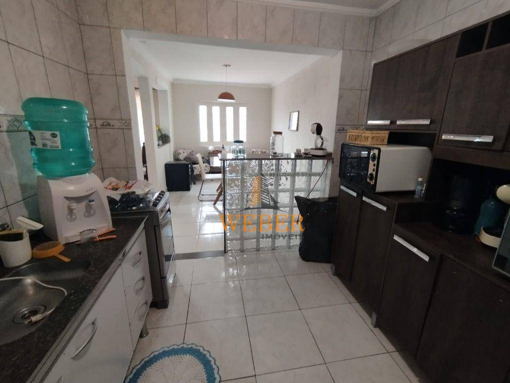 Casa à venda com 3 quartos, 284m² - Foto 18