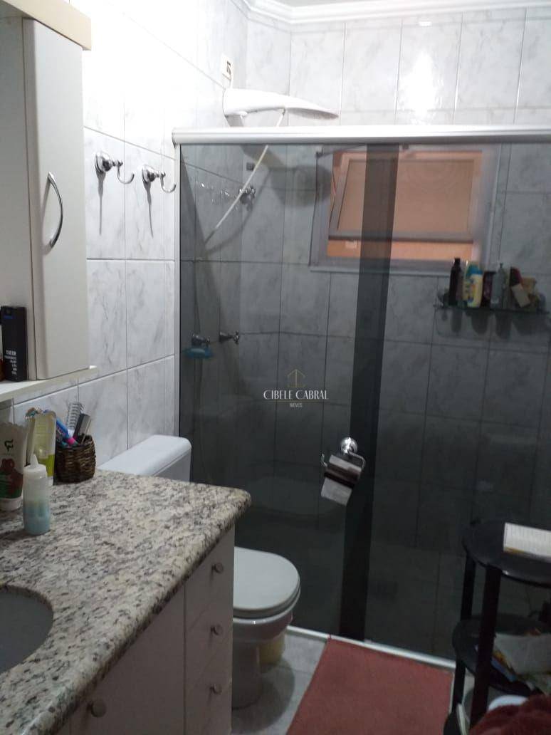 Casa de Condomínio à venda com 3 quartos, 220m² - Foto 6