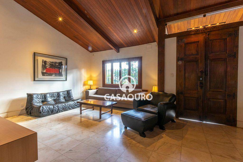 Casa à venda com 5 quartos, 750m² - Foto 27