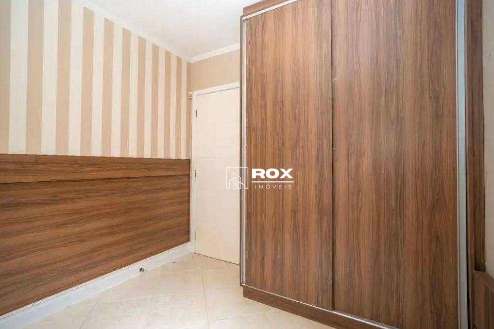 Casa para alugar com 4 quartos, 392m² - Foto 5
