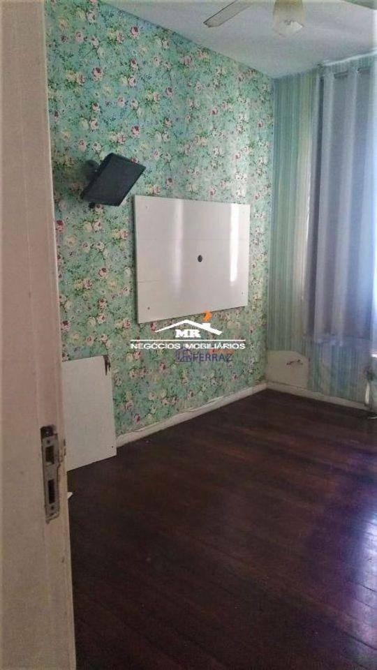 Apartamento à venda com 4 quartos, 260m² - Foto 17