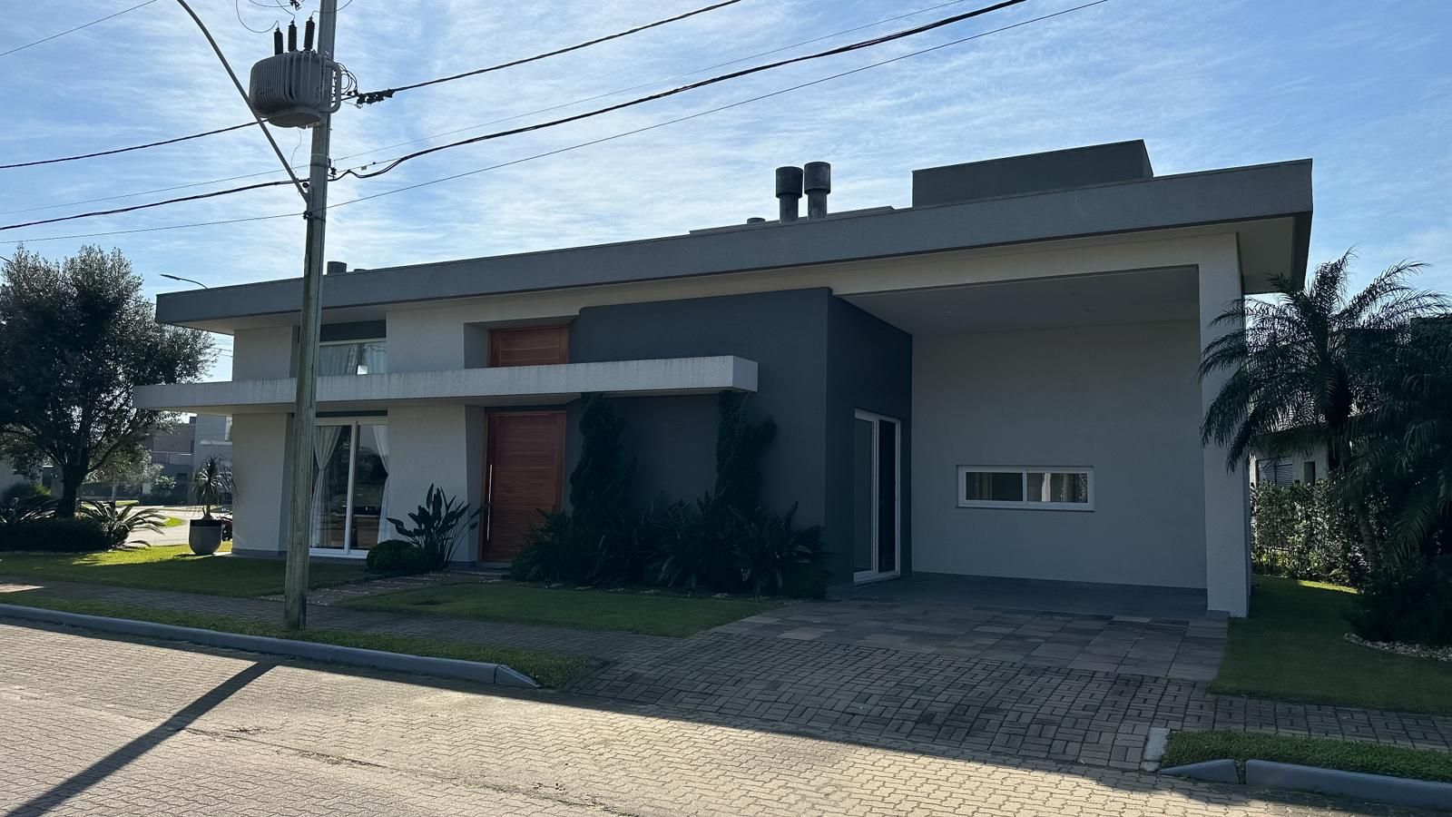 Casa de Condomínio à venda com 4 quartos, 263m² - Foto 3