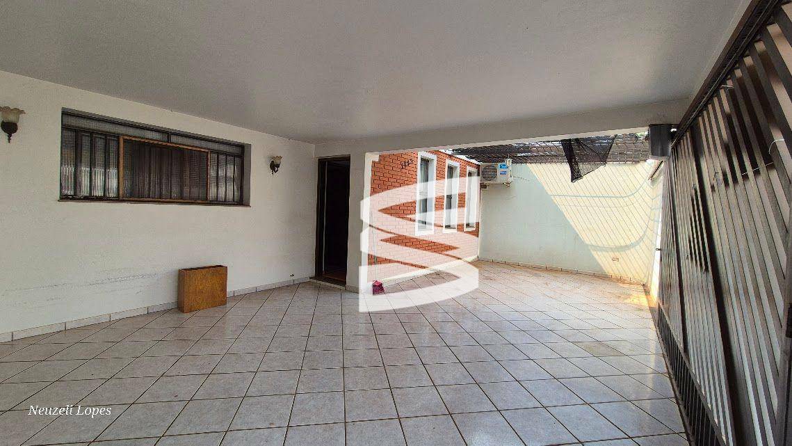 Casa à venda com 3 quartos, 134m² - Foto 20