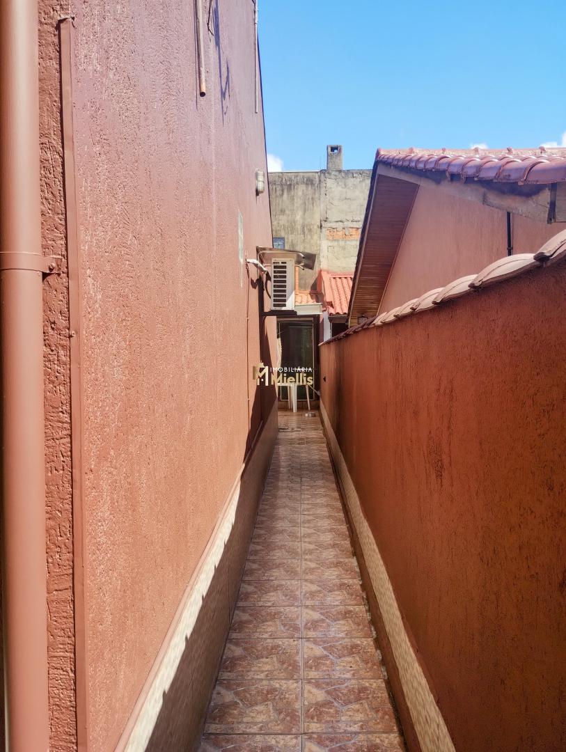 Casa à venda com 2 quartos, 84m² - Foto 13