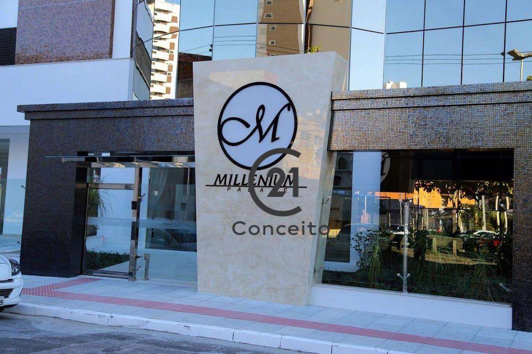 Apartamento para alugar com 2 quartos, 110m² - Foto 51