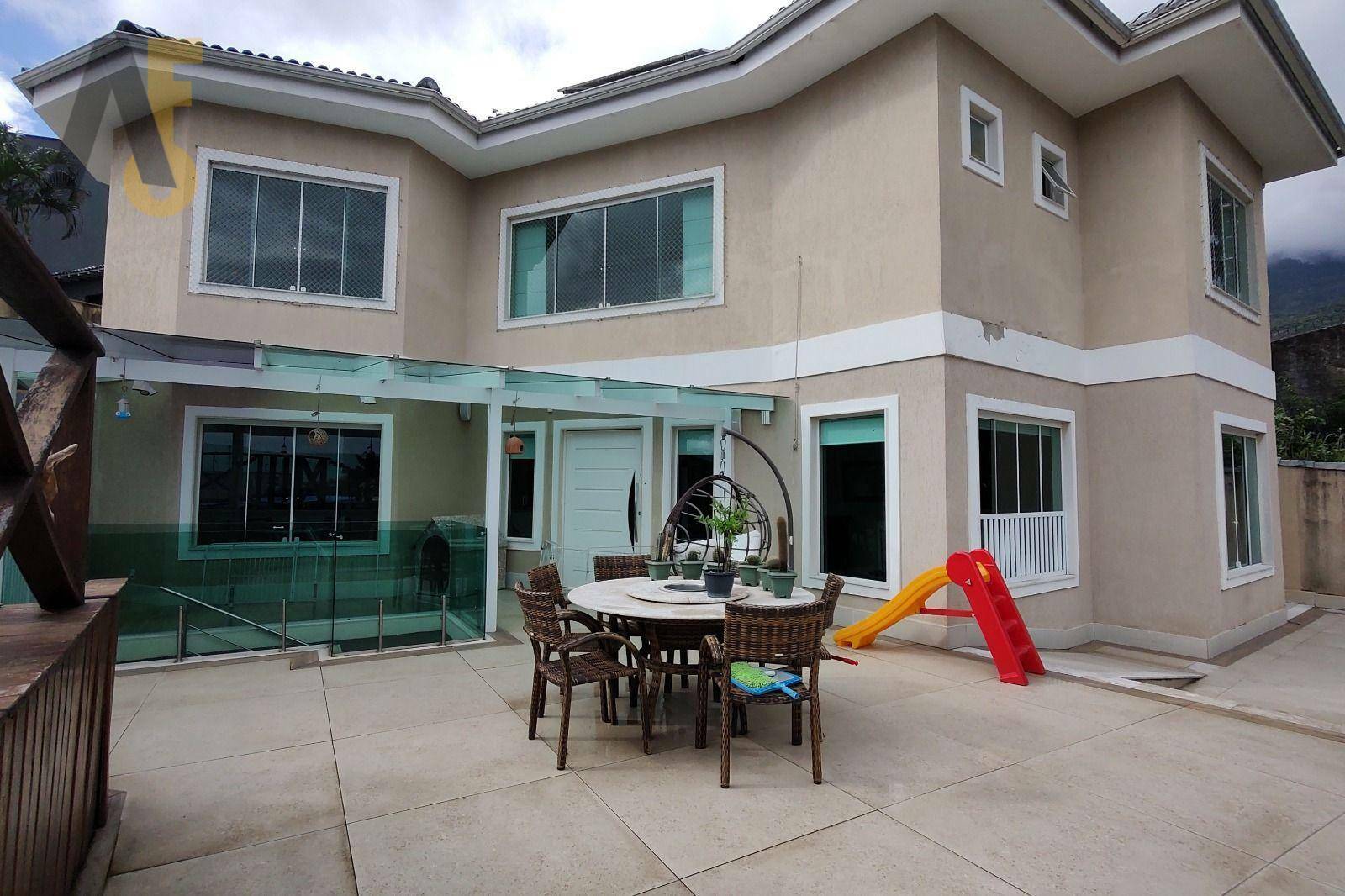 Casa de Condomínio à venda com 4 quartos, 298m² - Foto 25