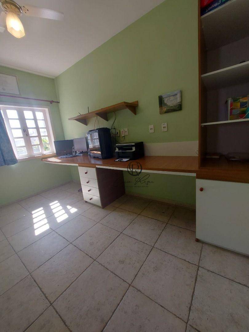 Casa à venda com 4 quartos, 450m² - Foto 12