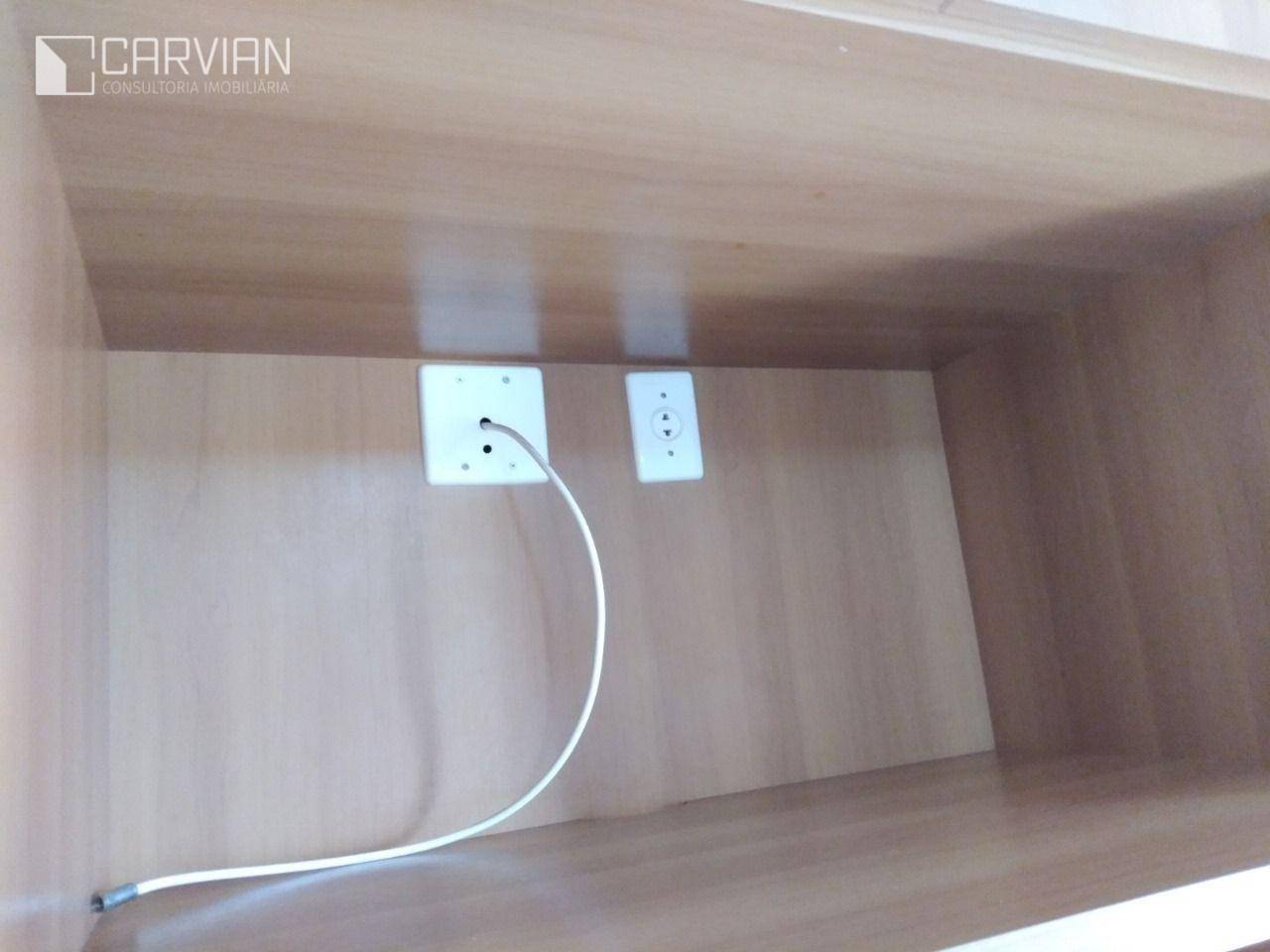 Apartamento à venda com 1 quarto, 42m² - Foto 27