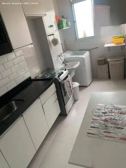 Apartamento à venda com 2 quartos, 56m² - Foto 4