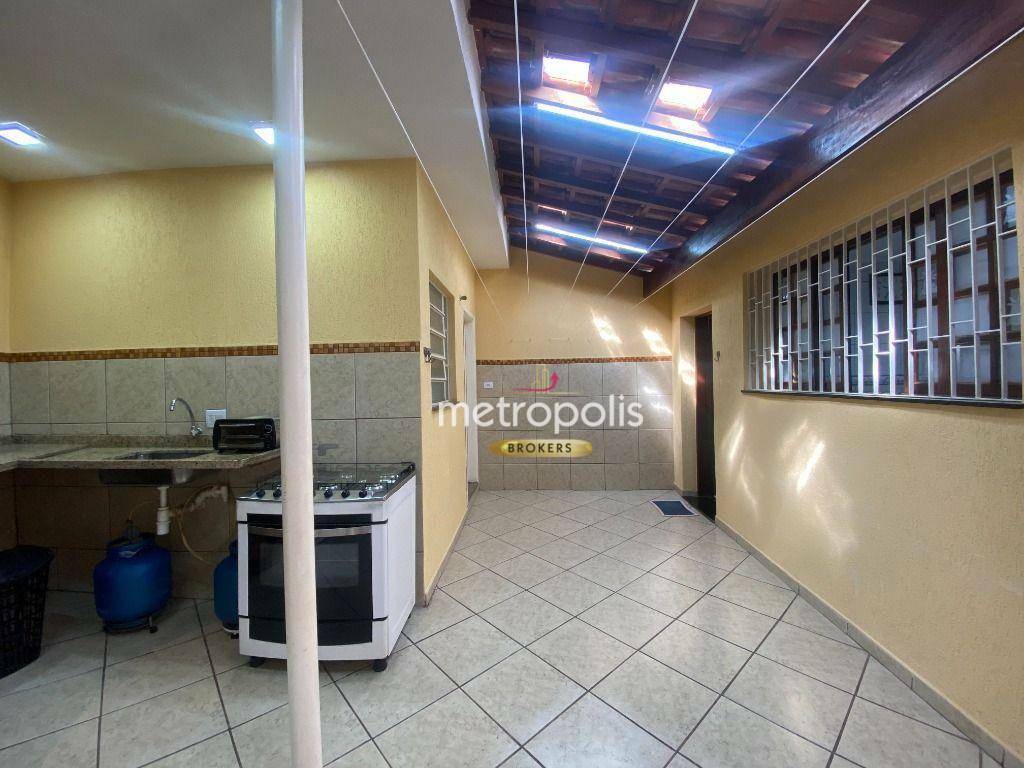 Sobrado à venda com 3 quartos, 240m² - Foto 19