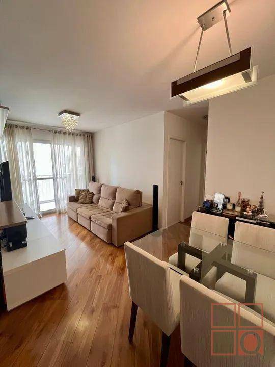 Apartamento à venda com 2 quartos, 63m² - Foto 2