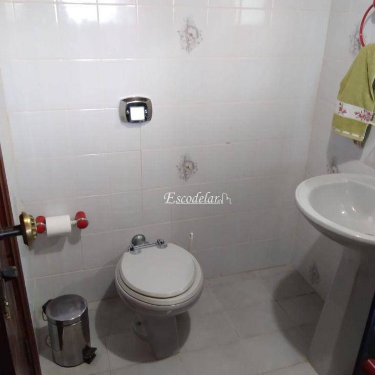 Sobrado à venda com 3 quartos, 500m² - Foto 24