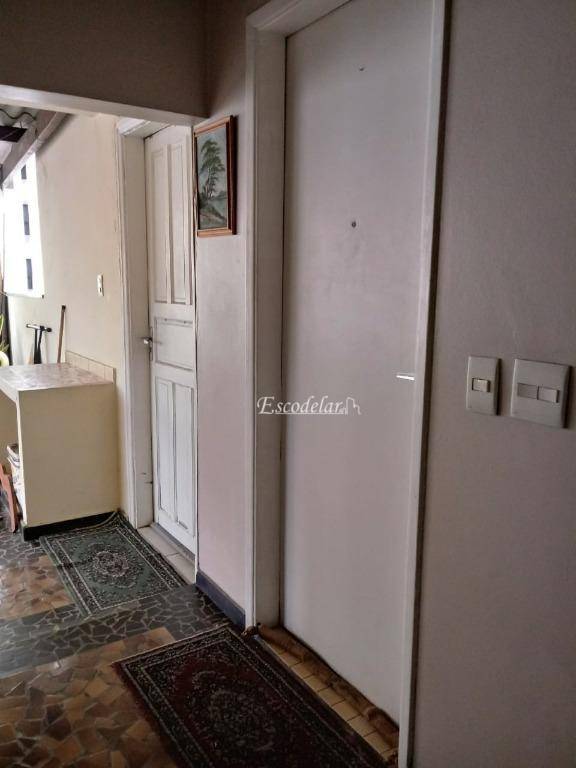 Apartamento à venda com 4 quartos, 200m² - Foto 3