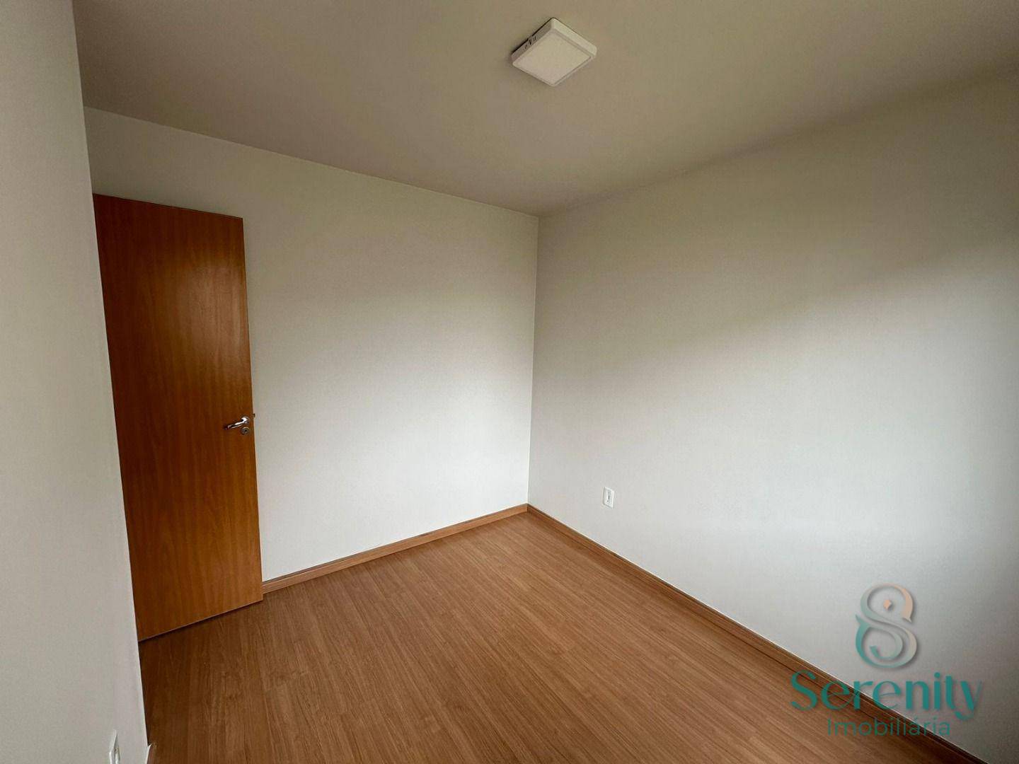 Apartamento à venda com 2 quartos, 38m² - Foto 17