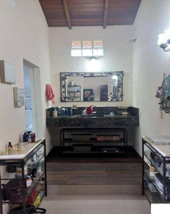 Casa de Condomínio à venda com 4 quartos, 350m² - Foto 16