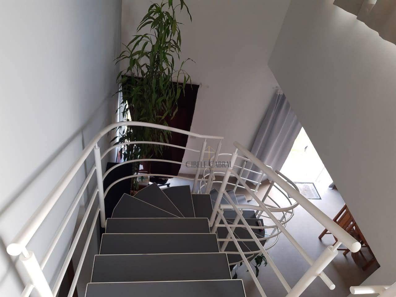 Casa de Condomínio à venda com 3 quartos, 250m² - Foto 17