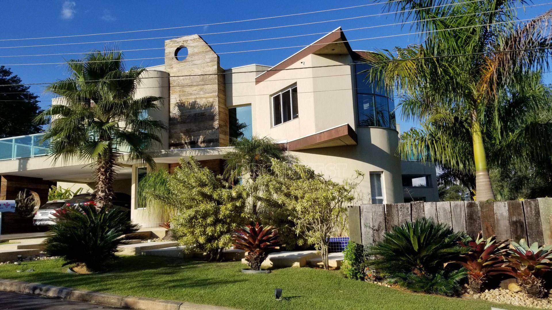 Casa de Condomínio à venda e aluguel com 4 quartos, 700m² - Foto 1