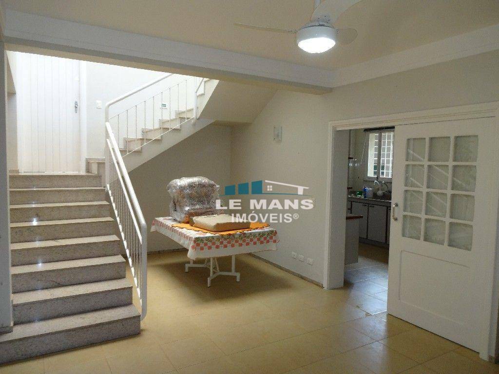 Casa à venda com 2 quartos, 243m² - Foto 26