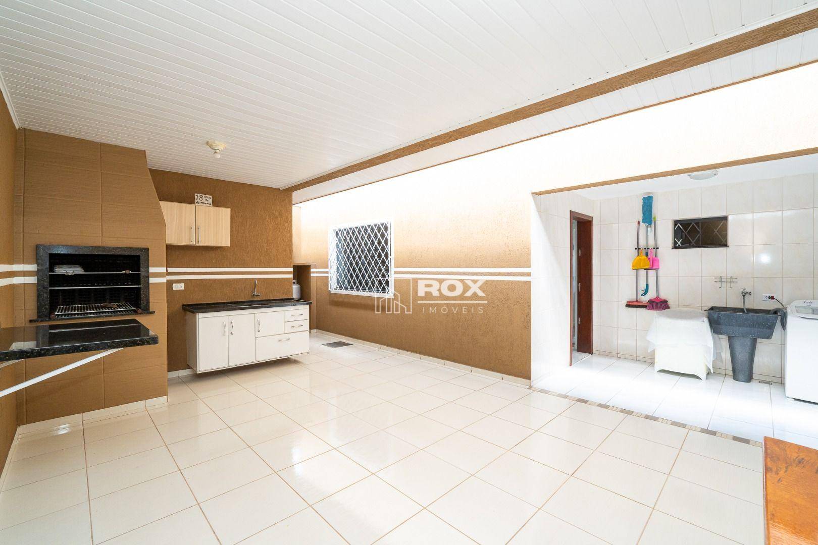 Casa à venda com 3 quartos, 178m² - Foto 16