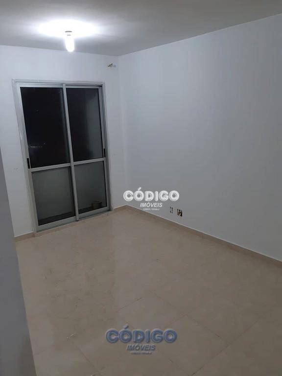 Apartamento à venda com 2 quartos, 58m² - Foto 20