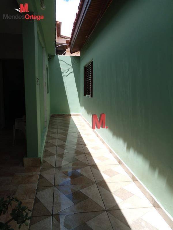 Casa à venda com 3 quartos, 180m² - Foto 13