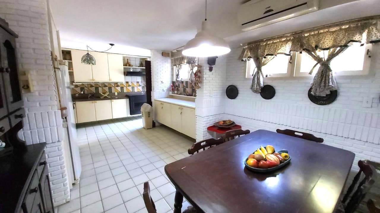 Casa de Condomínio à venda com 4 quartos, 650m² - Foto 27