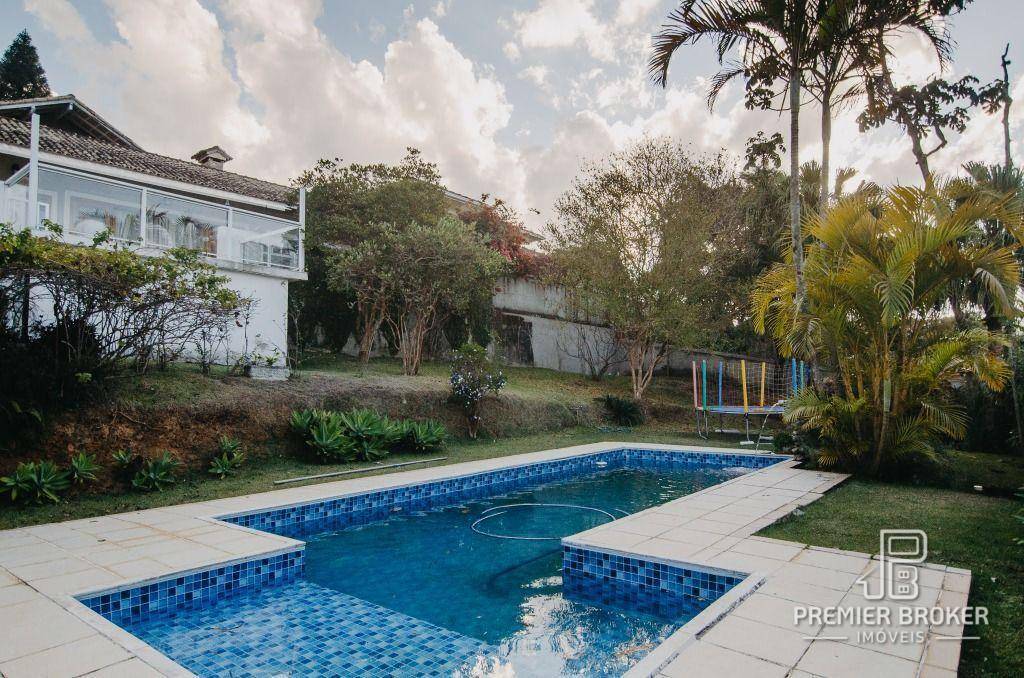 Casa de Condomínio à venda com 3 quartos, 390m² - Foto 32