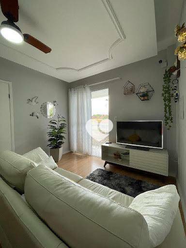 Apartamento à venda com 2 quartos, 79m² - Foto 3