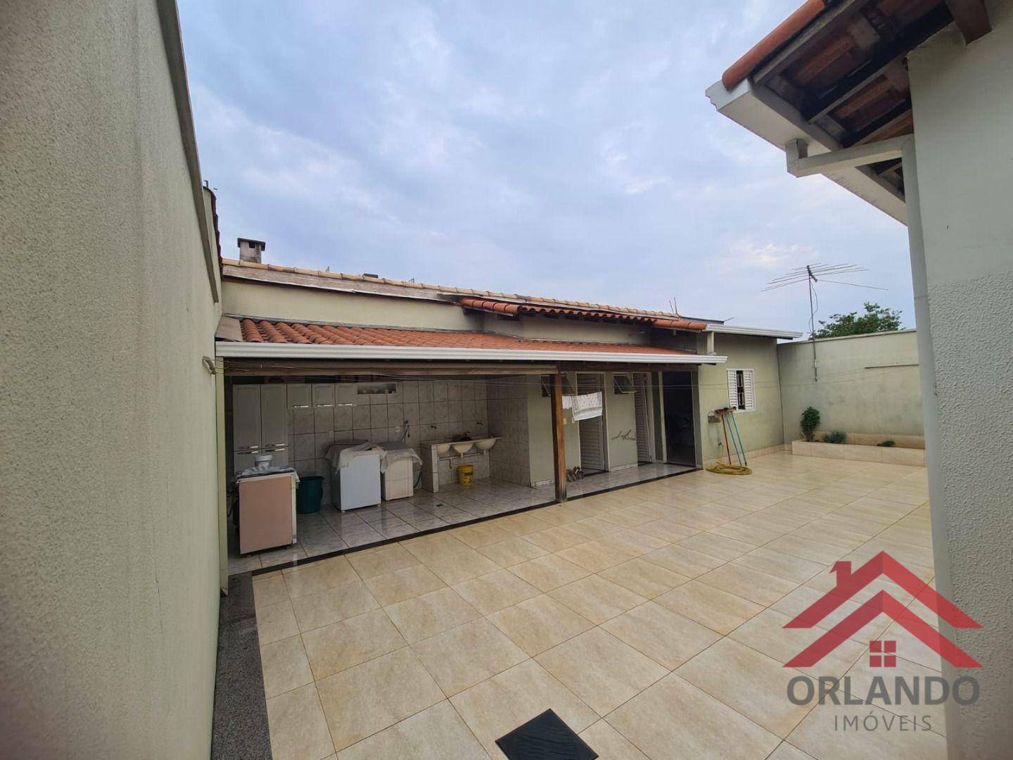 Casa à venda com 3 quartos, 210m² - Foto 18