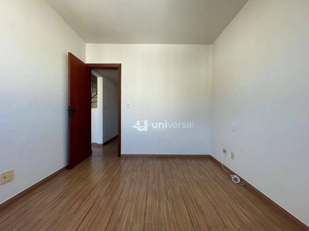Cobertura para alugar com 3 quartos, 161m² - Foto 6