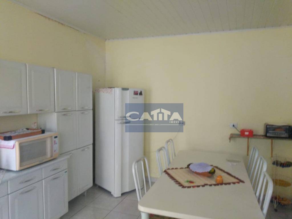 Casa à venda com 5 quartos, 230m² - Foto 8