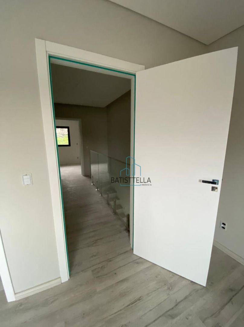 Sobrado à venda com 2 quartos, 100m² - Foto 11