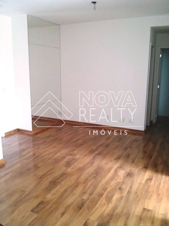 Apartamento à venda com 2 quartos, 65m² - Foto 1