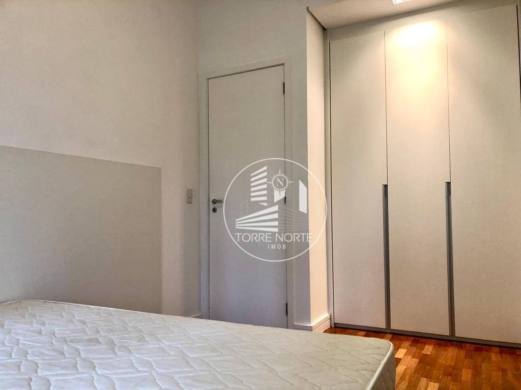 Apartamento para alugar com 2 quartos, 112m² - Foto 20