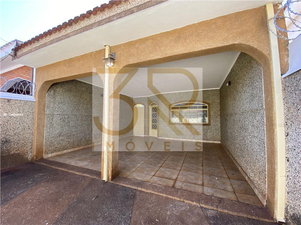 Casa à venda com 3 quartos, 270m² - Foto 3