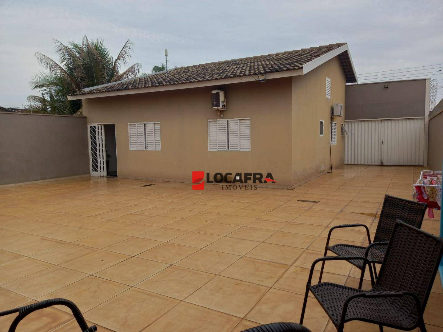 Casa à venda com 4 quartos, 90m² - Foto 14