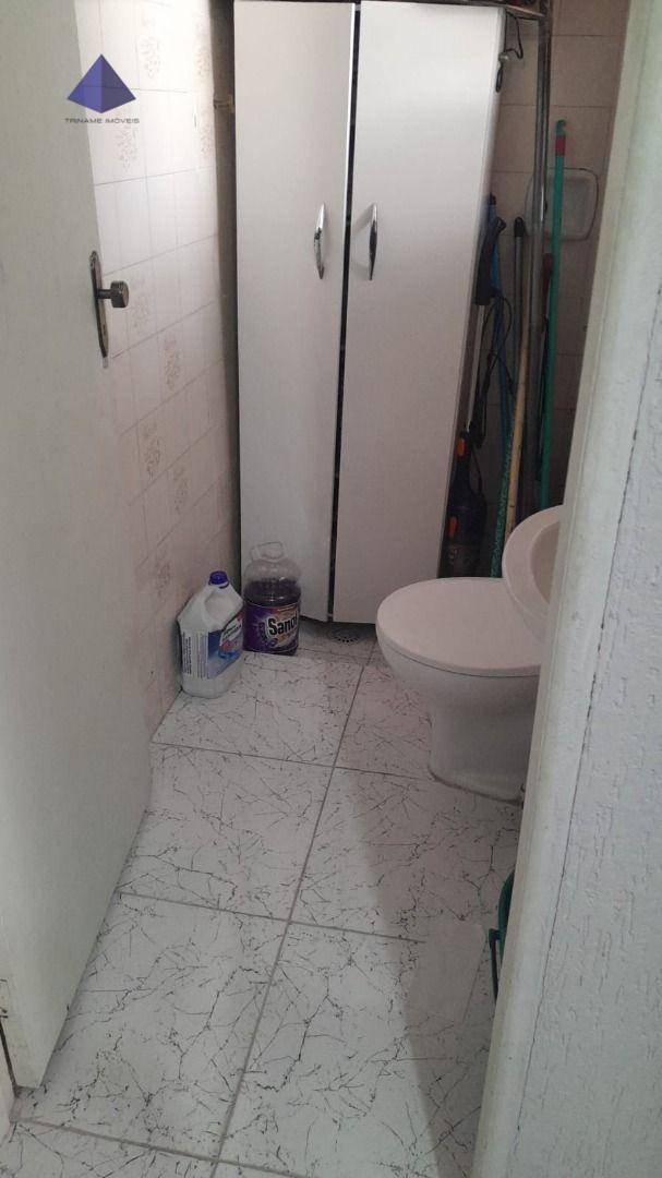 Sobrado à venda com 3 quartos, 200m² - Foto 32